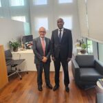 Ambassador Meets with Higher Education president at Qatar Foundation